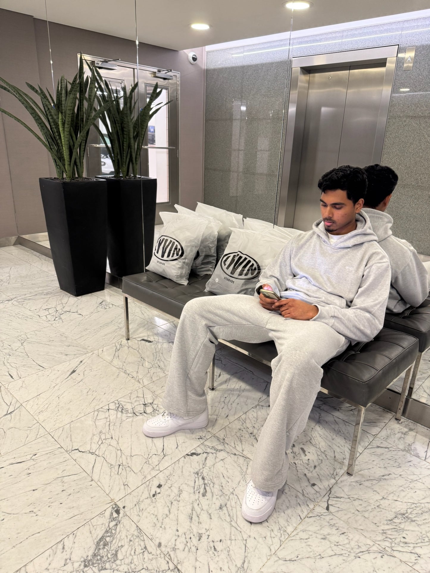 Lyvin Comfort Tracksuit
